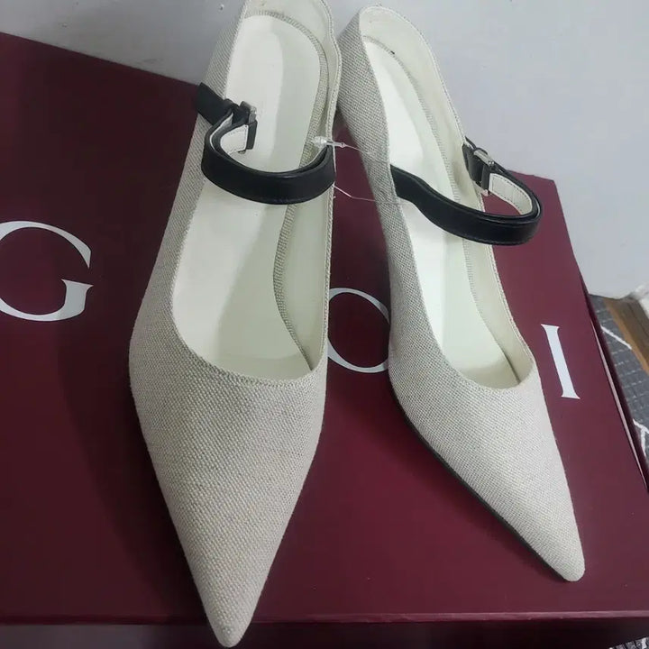 [BUNJANG] Dragon Blues Slingback Pumps Mules Stiletto Heels 250 / 새상품 드레곤블루스 슬링백 펌프스 뮬 스틸레토 미들힐 250 38