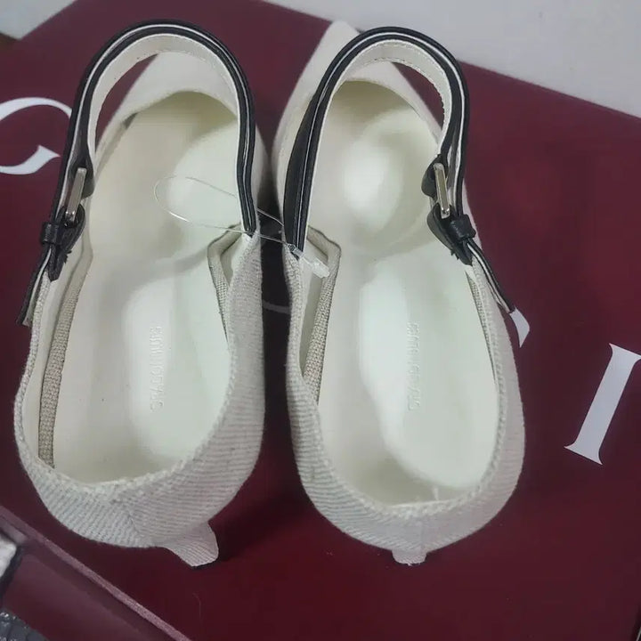 [BUNJANG] Dragon Blues Slingback Pumps Mules Stiletto Heels 250 / 새상품 드레곤블루스 슬링백 펌프스 뮬 스틸레토 미들힐 250 38