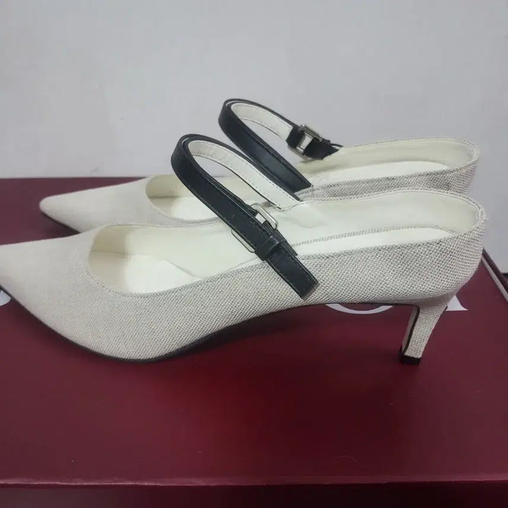 [BUNJANG] Dragon Blues Slingback Pumps Mules Stiletto Heels 250 / 새상품 드레곤블루스 슬링백 펌프스 뮬 스틸레토 미들힐 250 38