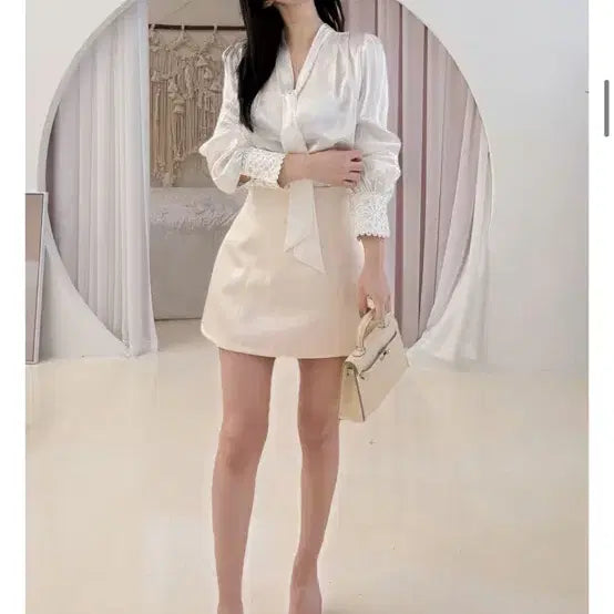 [BUNJANG] Barbie Doll Silky Mini Skirt - Beige / 6.2->3 바비인형 라인 실키 미니 스커트 S 베이지