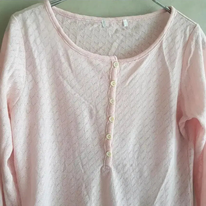 [BUNJANG] Pink Button Knit Top / 여리여리무드 연핑크단추 니트티-봄 긴팔 라운드넥 /연핑크