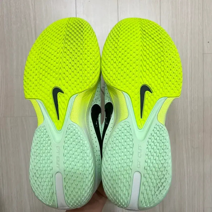 [SOLD OUT] 나이키 gt cut 아카데미 크로스 농구화