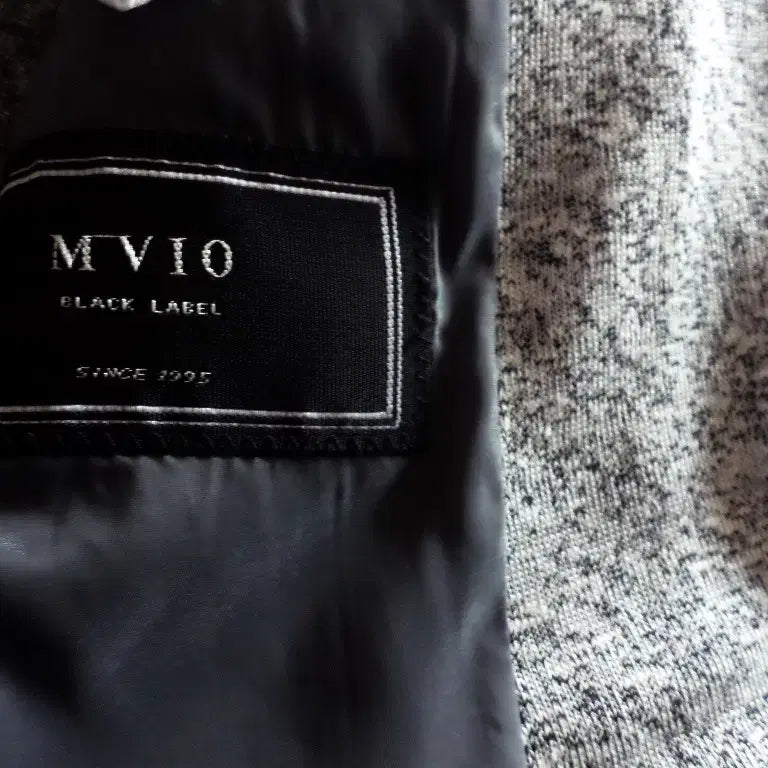 [BUNJANG] Mvio Spring/Summer Slim Fit Blazer / 엠비오 춘하콤비/슬림100/최상급