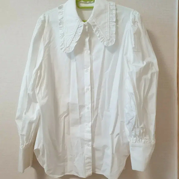 [BUNJANG] White Frill Collar Blouse / 화이트 프릴 카라 블라우스