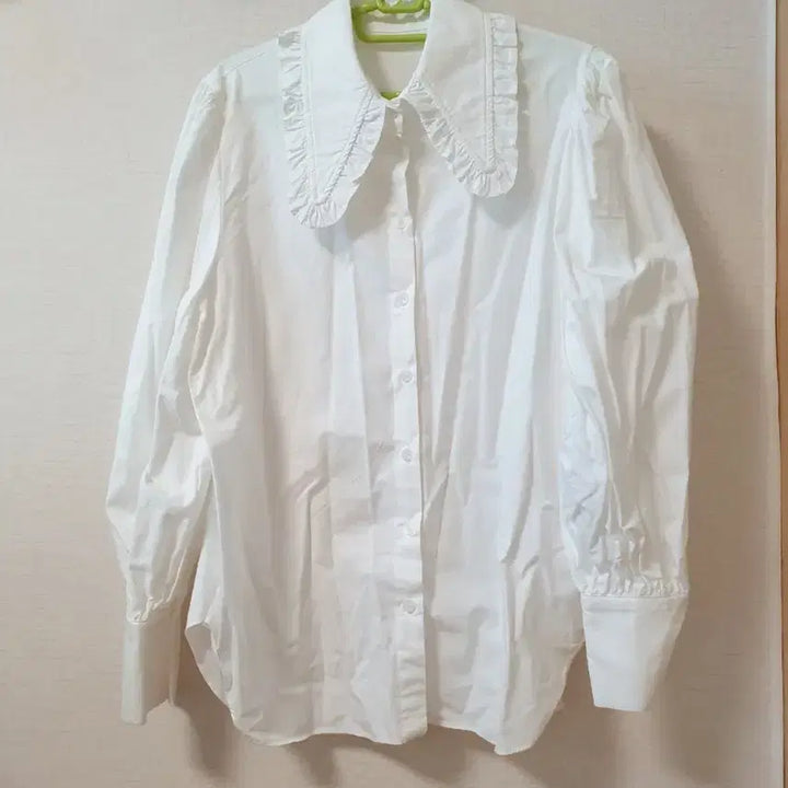 [BUNJANG] White Frill Collar Blouse / 화이트 프릴 카라 블라우스