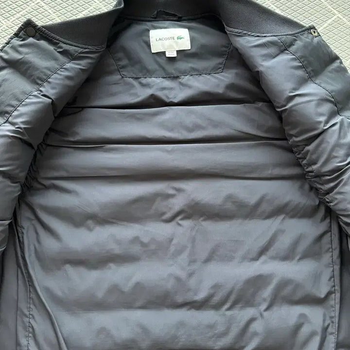 [SOLD OUT] 라코스테 경량 패딩 조끼 베스트
