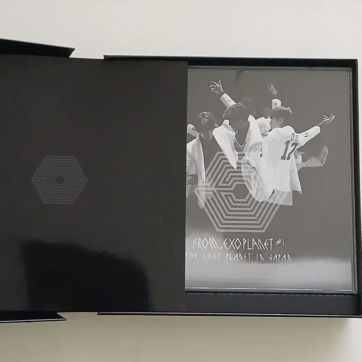 [BUNJANG] EXO Japanese Album + Concert DVD Bundle Set / 엑소 일본 앨범 + 콘서트 DVD 일괄 판매