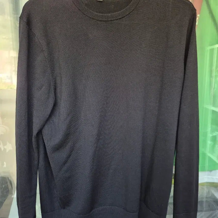 [SOLD OUT] 유니클로 메리노 크루넥 스웨터 블랙 L