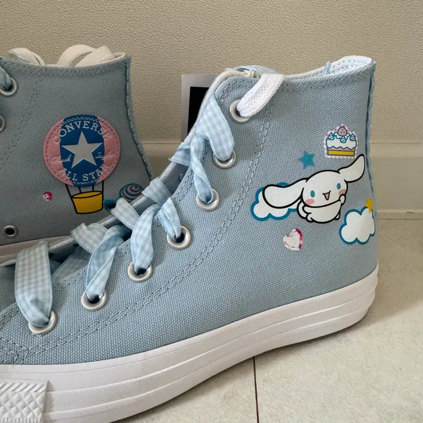 [BUNJANG] Converse Cinnamoroll Chuck Taylor All Star Baby Blue Sneakers / 산리오 컨버스 척테일러 올스타 시나모롤 베이비 블루