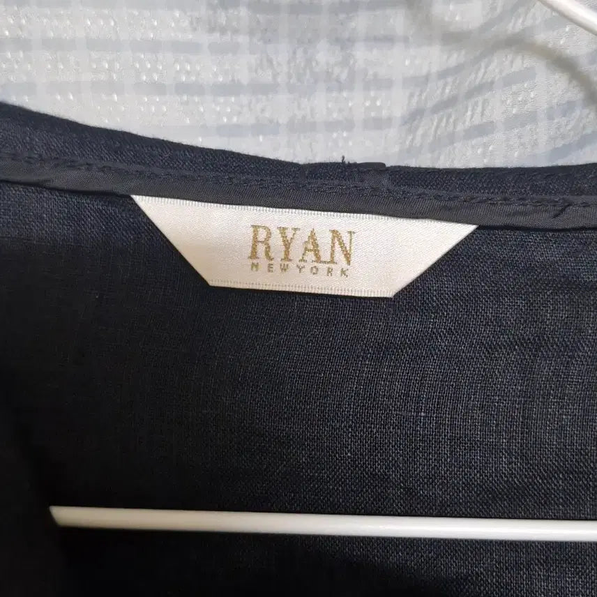 [SOLD OUT] RYAN 후드 린넨 블루종 자켓