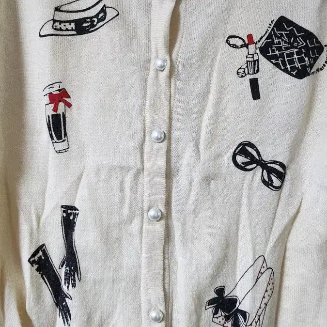[SOLD OUT] 베이지 여성스러운  가디건 새상품