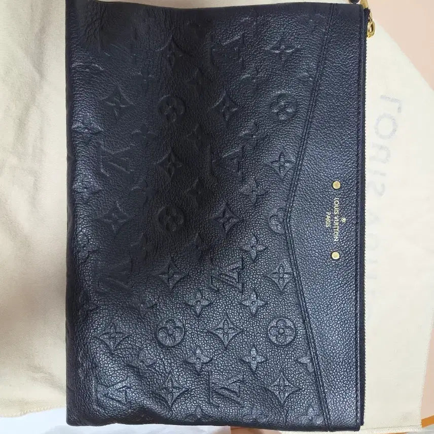 [BUNJANG] Louis Vuitton Empreinte Leather Clutch / 루이비통 앙프랭뜨 클러치