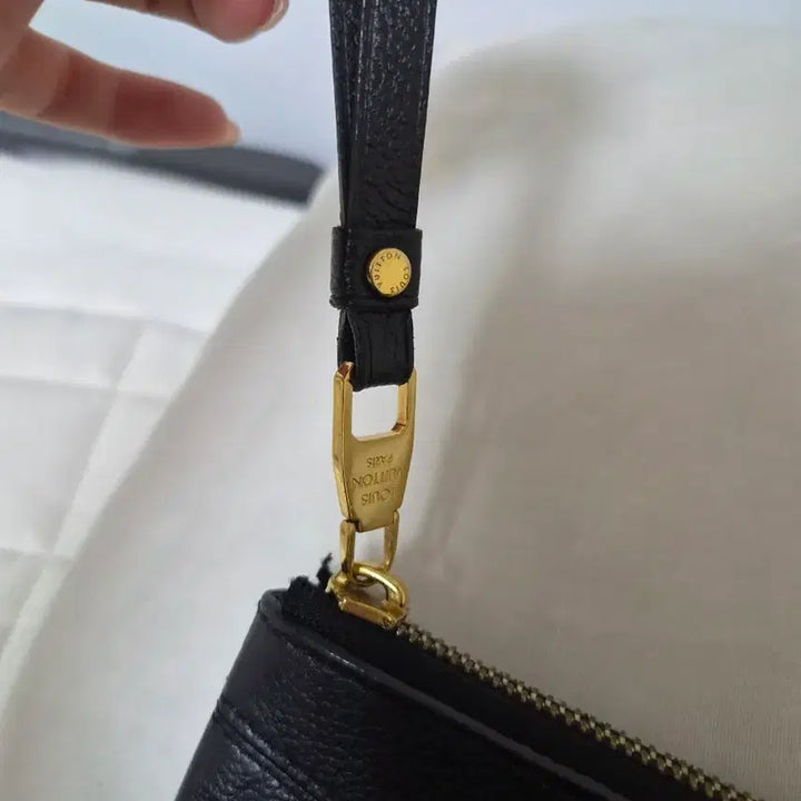 [BUNJANG] Louis Vuitton Empreinte Leather Clutch / 루이비통 앙프랭뜨 클러치