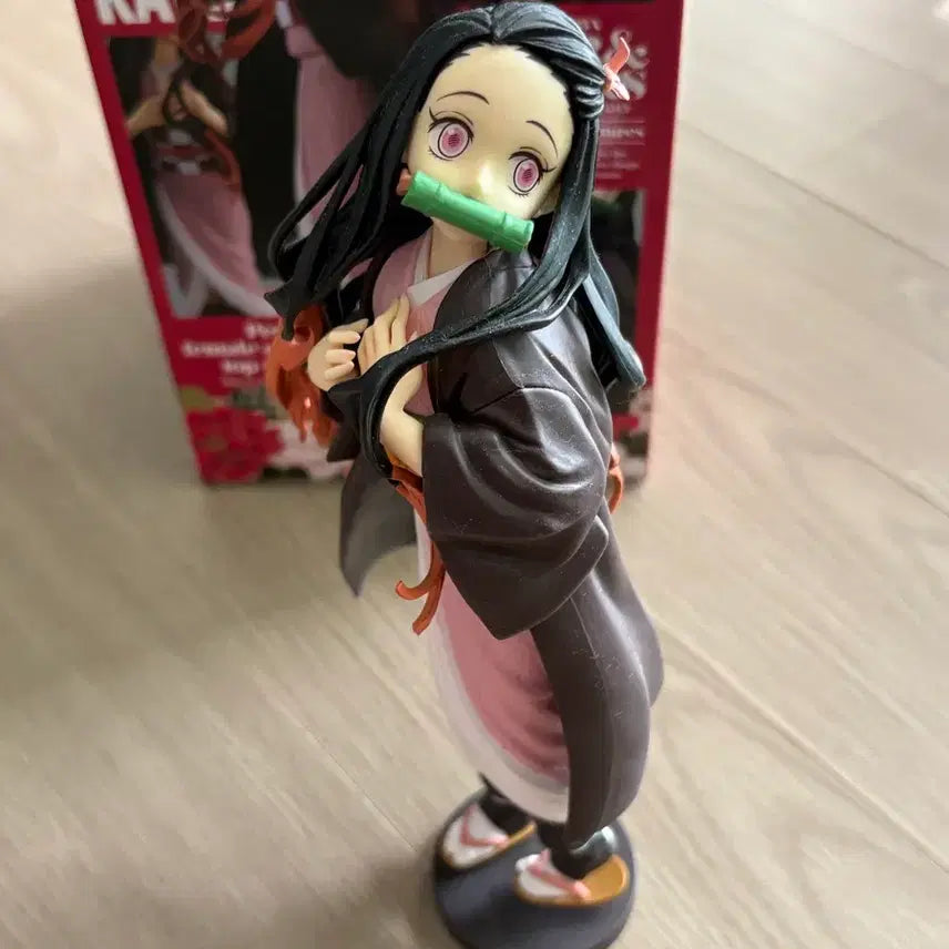 [BUNJANG] Demon Slayer Nezuko Figure / 귀멸의 칼날 네즈코 피규어