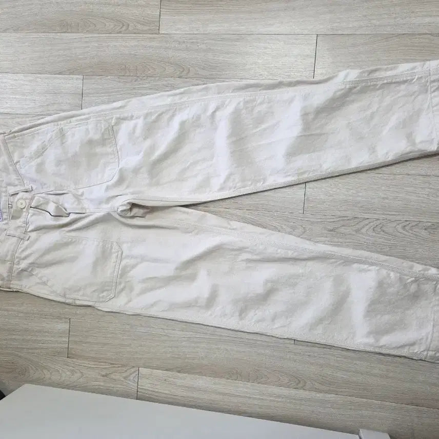 [SOLD OUT] [M사이즈] 코워커스 에크루진