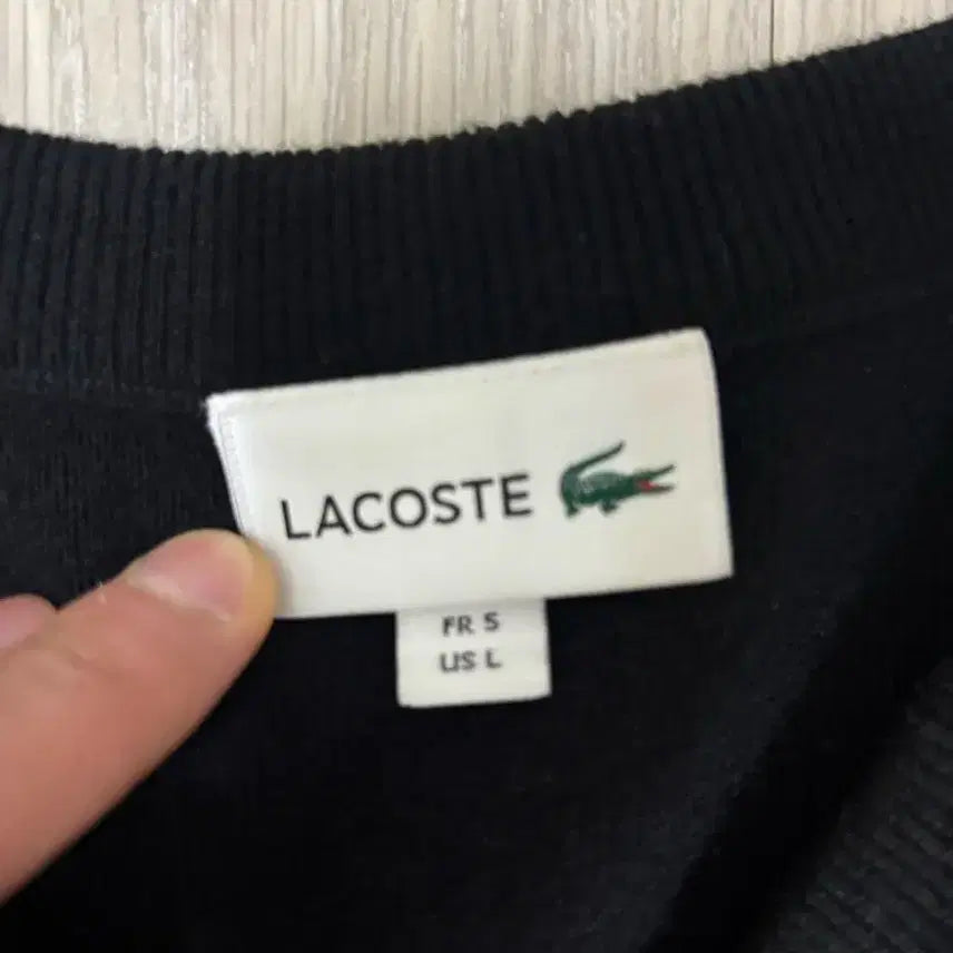 [BUNJANG] Lacoste Knit Vest Black Size 5 / 라코스테 조끼니트 블랙 5사이즈 판매