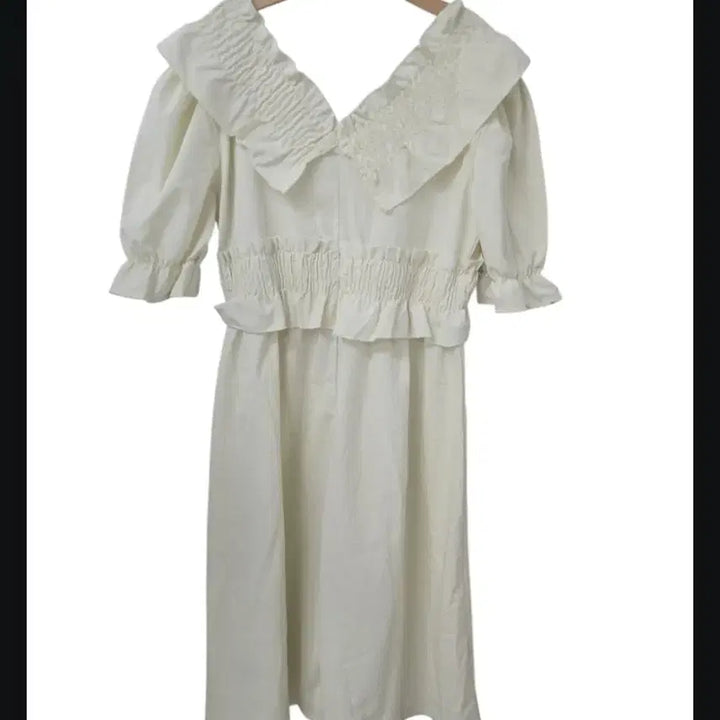 [BUNJANG] Ivory Shirred Collar Long Dress / 아이보리 셔링 카라 롱 원피스