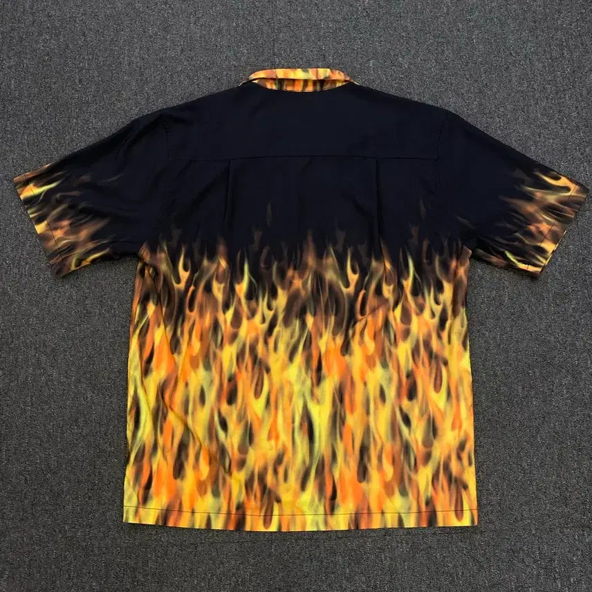 [BUNJANG] Vintage Flame Short Sleeve Shirt / 빈티지 플레임 반팔 셔츠