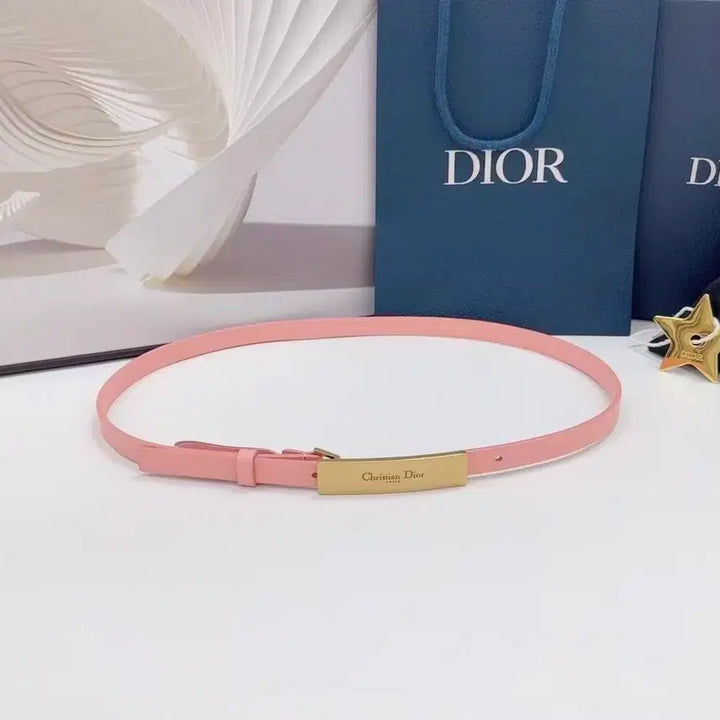 [SOLD OUT] 디올 여성 벨트 85사이즈 폭 2.0cm 핑크색상입니다