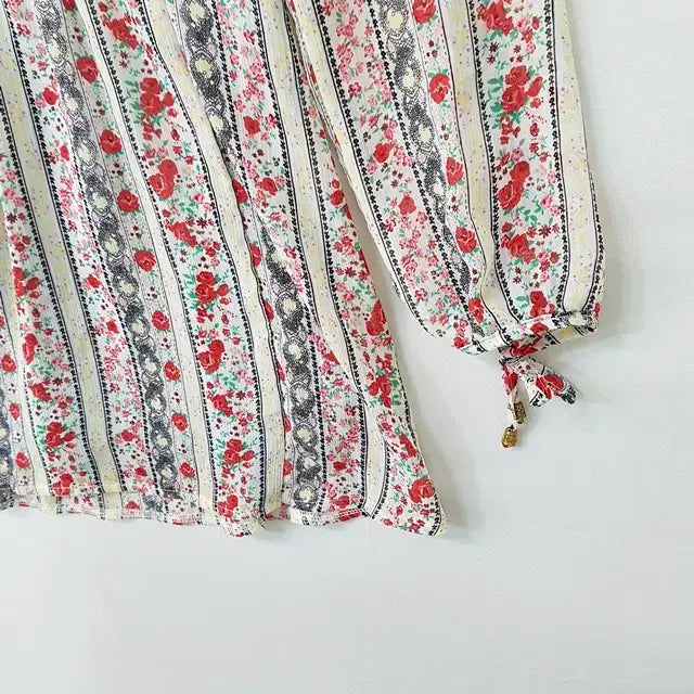 [BUNJANG] VIVAYOU Chiffon Blouse / VIVAYOU 쉬폰 블라우스