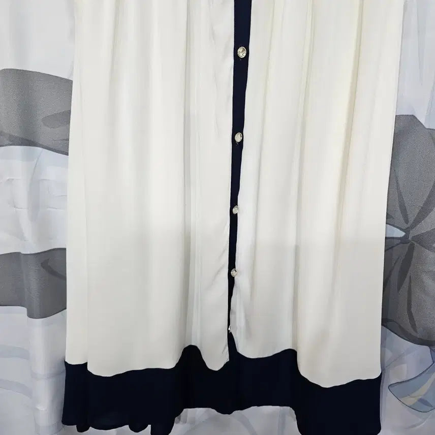 [BUNJANG] Axes Femme Sleeveless Dress / axes femme  엑세스팜 슬리브리스 원피스