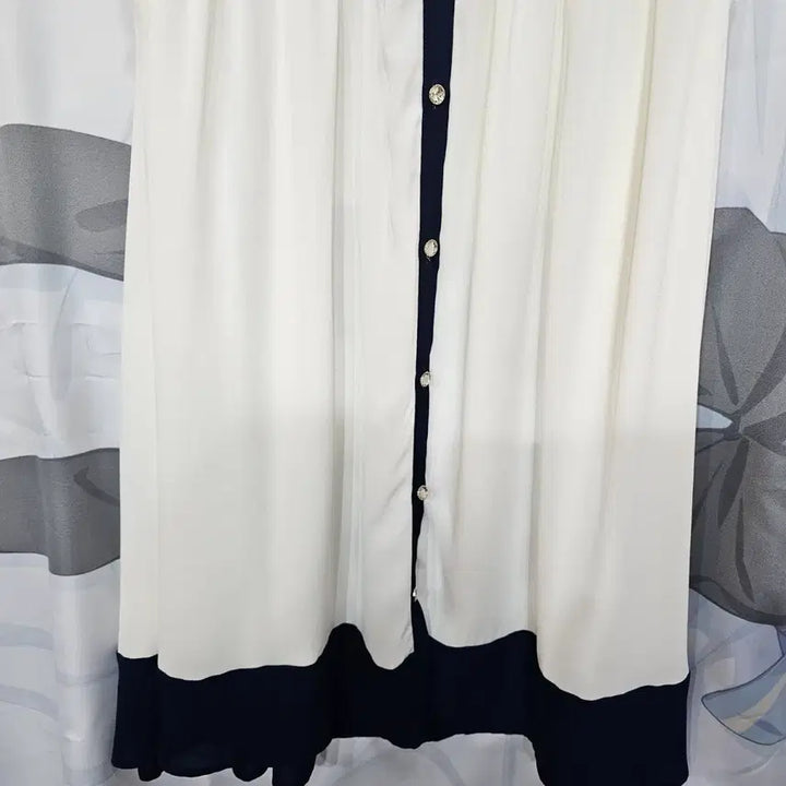 [BUNJANG] Axes Femme Sleeveless Dress / axes femme  엑세스팜 슬리브리스 원피스