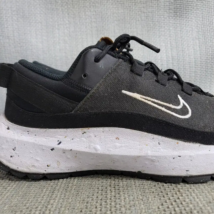 [BUNJANG] Nike Sneakers 235 / 나이키 운동화 235