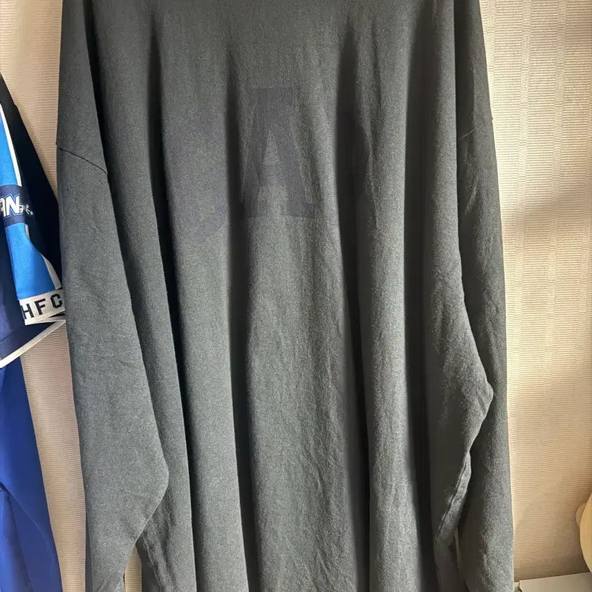 [BUNJANG] Yeezy Gap Black Long Sleeve T-shirt XL / 이지 갭 블랙 긴팔 티셔츠 XL