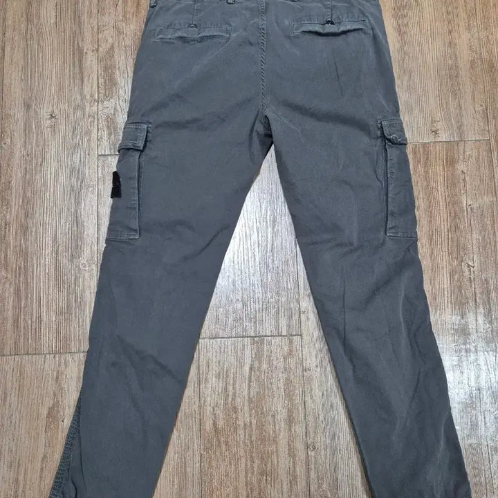 [SOLD OUT] 정품 새상품급 스톤아일랜드 카고바지 31-32