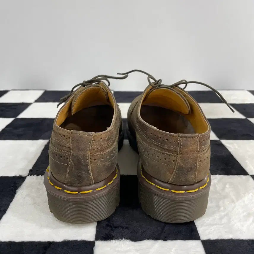 [BUNJANG] Dr. Martens 3989 Brown Wingtip Shoes (Size 6) / 닥터마틴 3989 브라운 윙팁 슈즈 (6)