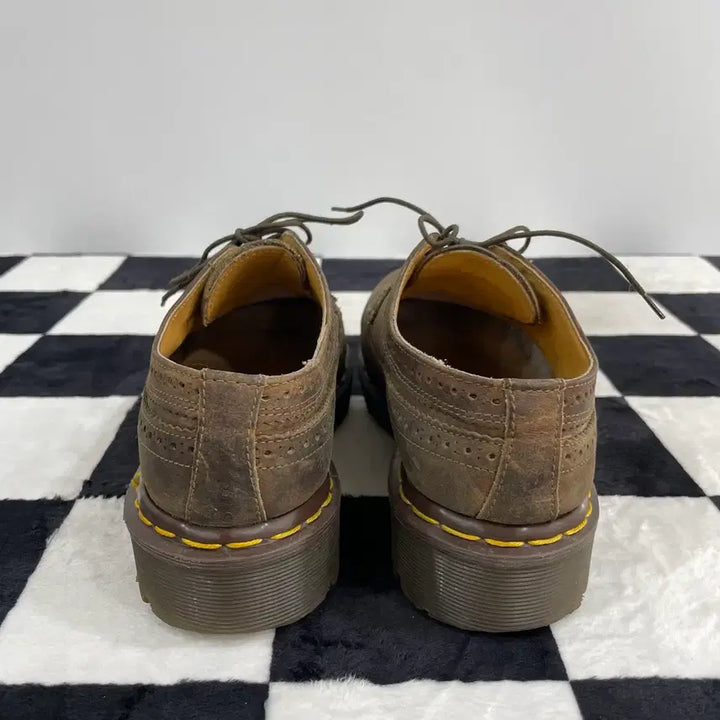[BUNJANG] Dr. Martens 3989 Brown Wingtip Shoes (Size 6) / 닥터마틴 3989 브라운 윙팁 슈즈 (6)