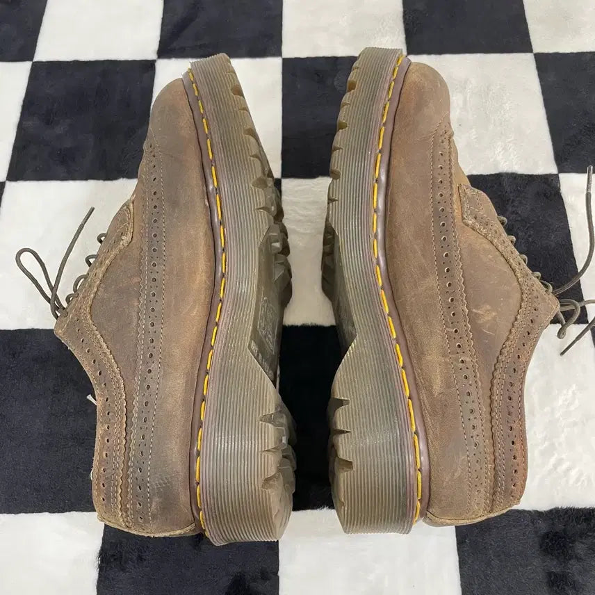 [BUNJANG] Dr. Martens 3989 Brown Wingtip Shoes (Size 6) / 닥터마틴 3989 브라운 윙팁 슈즈 (6)