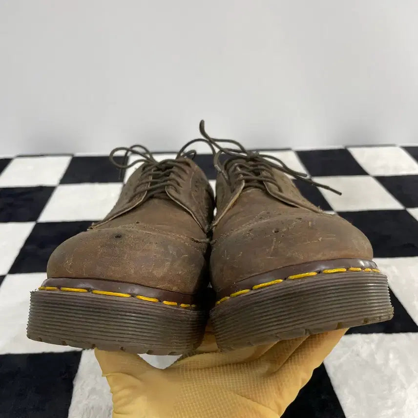 [BUNJANG] Dr. Martens 3989 Brown Wingtip Shoes (Size 6) / 닥터마틴 3989 브라운 윙팁 슈즈 (6)