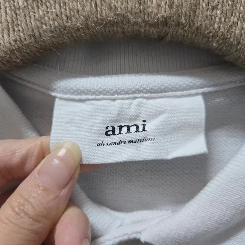 [BUNJANG] AMI Small Heart Logo White Polo Shirt XL / 아미 스몰 하트 로고 화이트 반팔 폴로티 XL