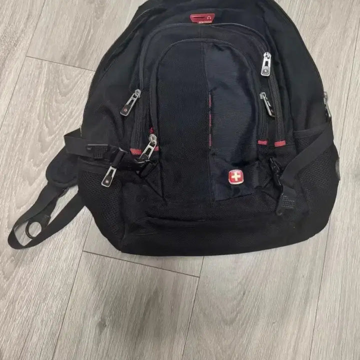 [BUNJANG] Black Backpack / 블랙 백팩