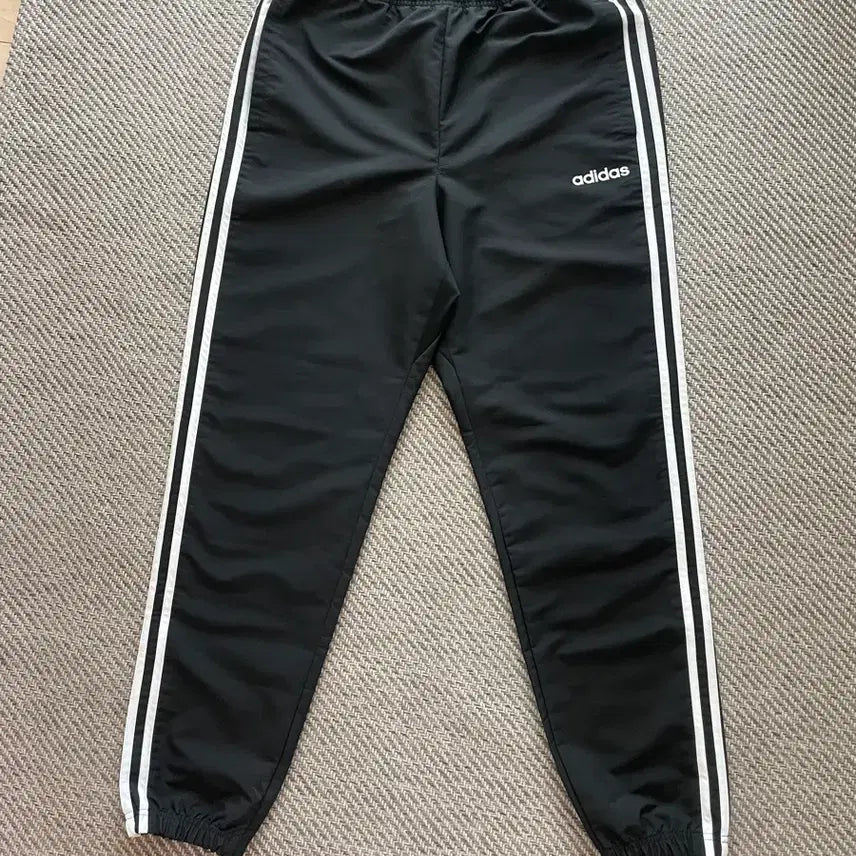 [BUNJANG] Adidas Essential 3S Woven Wind Pants - Men&