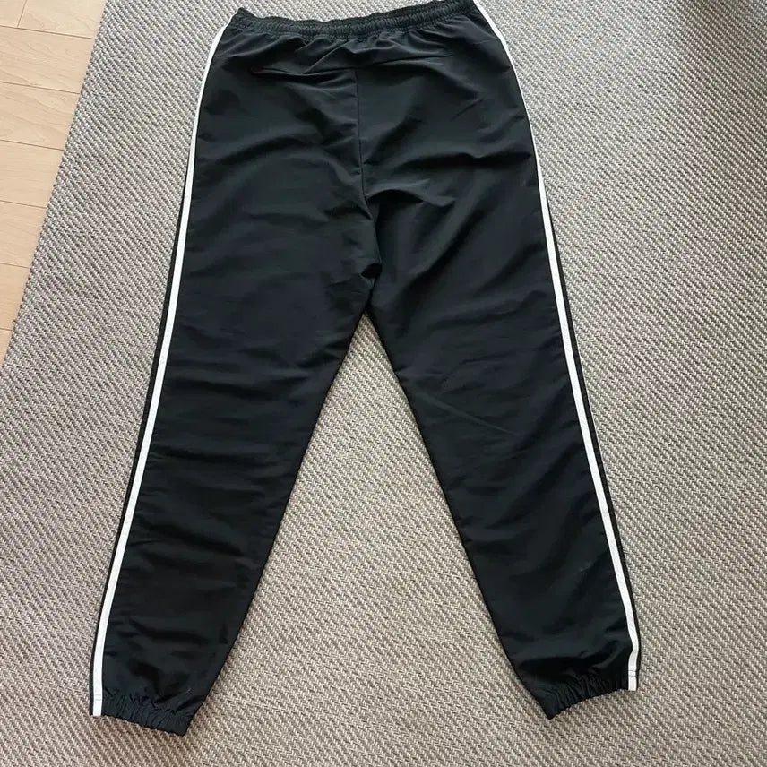 [BUNJANG] Adidas Essential 3S Woven Wind Pants - Men&