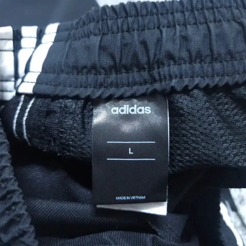 [BUNJANG] Adidas Essential 3S Woven Wind Pants - Men&
