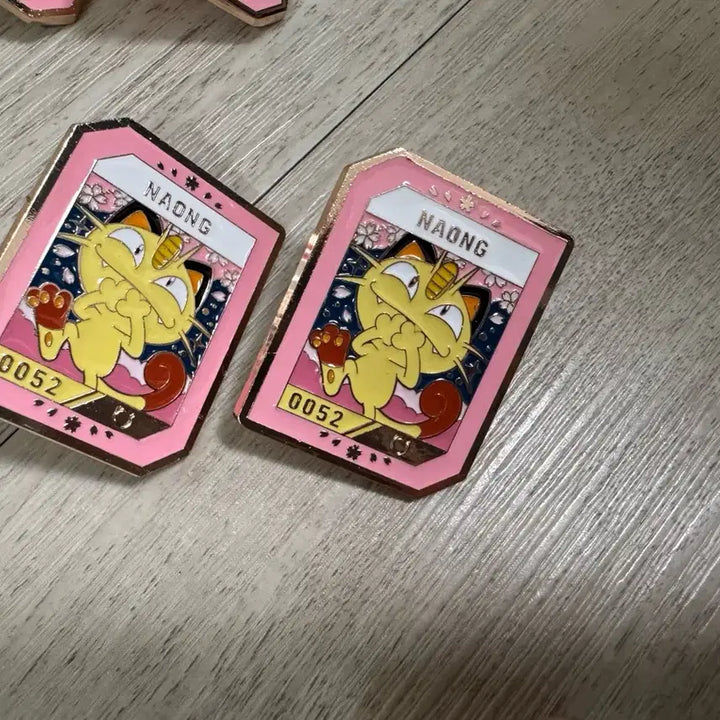[SOLD OUT] 포켓몬 나옹 뱃지 0052 벚꽃