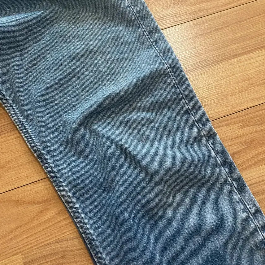 [SOLD OUT] 90s levis 501 32