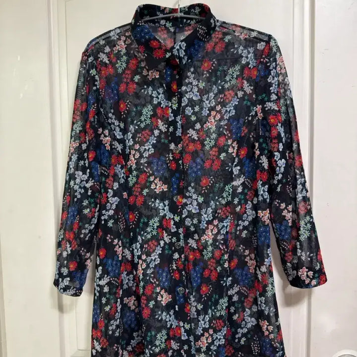 [BUNJANG] Floral Pattern See-Through Blouse / 플라워 패턴 시스루 블라우스