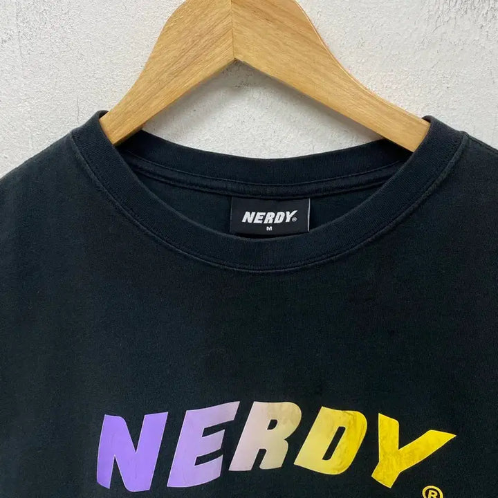 [BUNJANG] NERDY Gradient Short Sleeve T-Shirt / 널디 NERDY 그라데이션 반팔 티셔츠 M