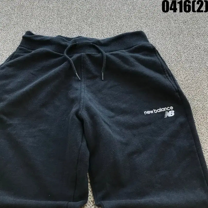 [SOLD OUT] 뉴발란스 검정색 트레이닝 바지 m