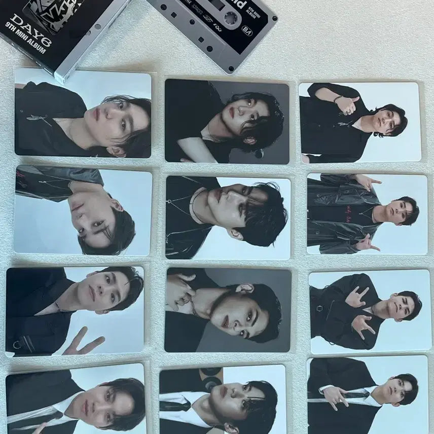 [BUNJANG] DAY6 Band Aid Photocard Set Album / DAY6 Band Aid 데이식스 밴드에이드 포토카드 세트 네모반 앨범
