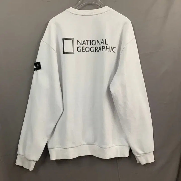 [SOLD OUT] XL 내셔널지오그래픽 빅 로고 프린팅 와펜 맨투맨