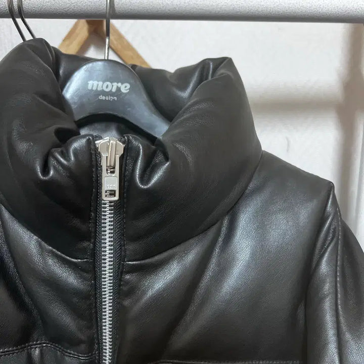 [SOLD OUT] [XL] 에이징씨씨씨 비건 레더 패딩
