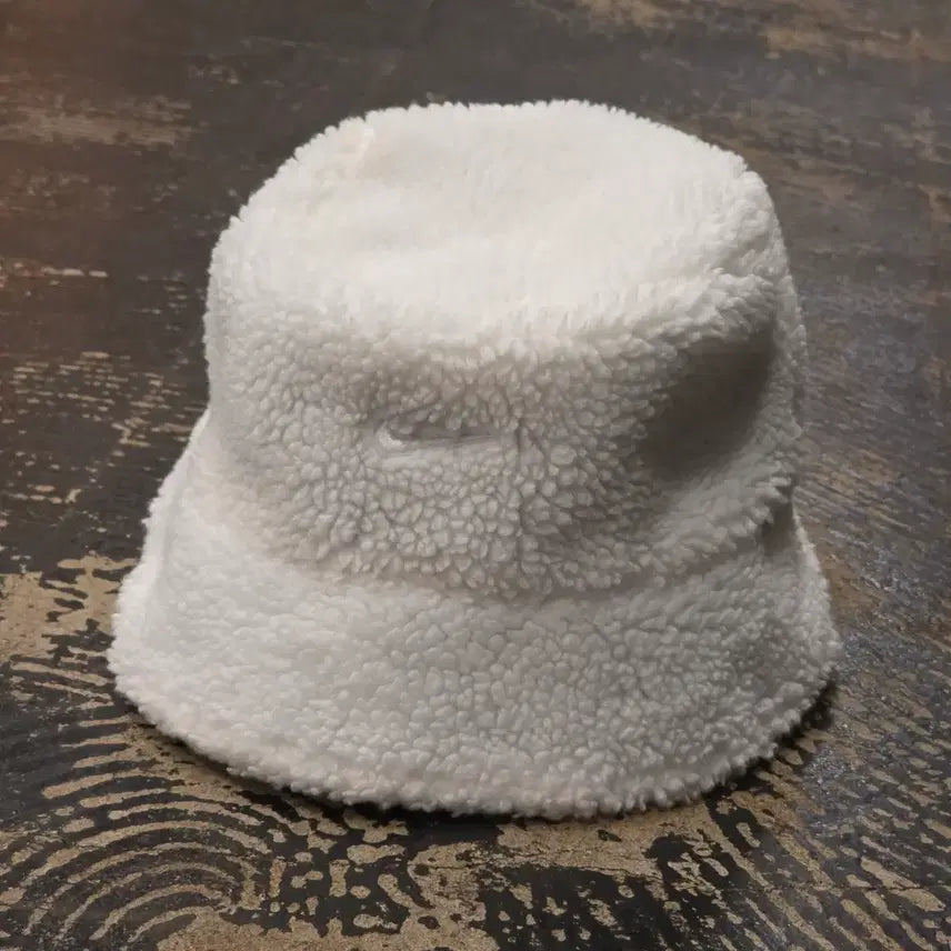 [BUNJANG] Nike Reversible Fleece Bucket Hat / 나이키 리버서블 플리스 버킷 햇