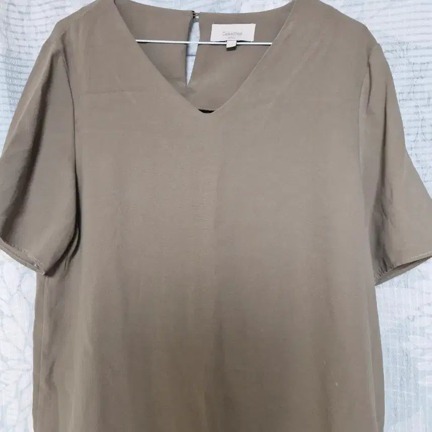 [BUNJANG] Summer V-Neck Short Sleeve Blouse / 여성 여름 반팔 블라우스