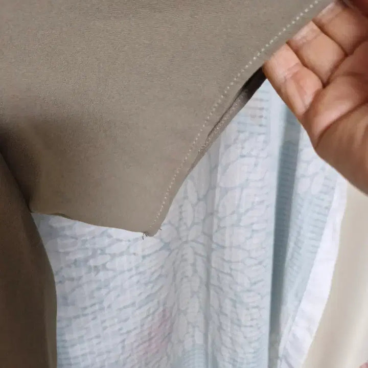 [BUNJANG] Summer V-Neck Short Sleeve Blouse / 여성 여름 반팔 블라우스