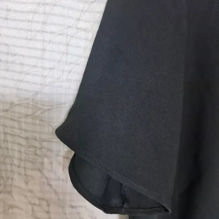 [BUNJANG] Summer V-Neck Short Sleeve Blouse / 여성 여름 반팔 블라우스